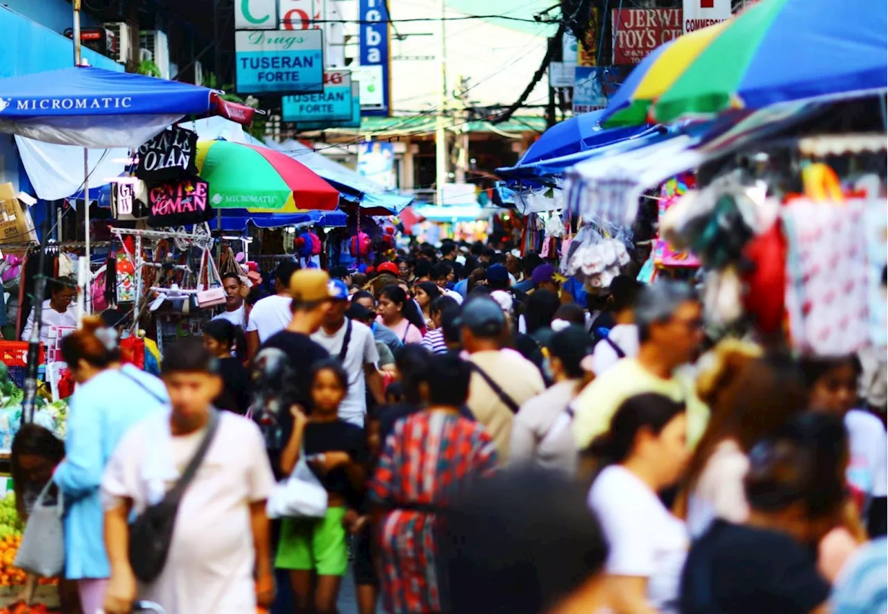 Filipinos less upbeat about finances