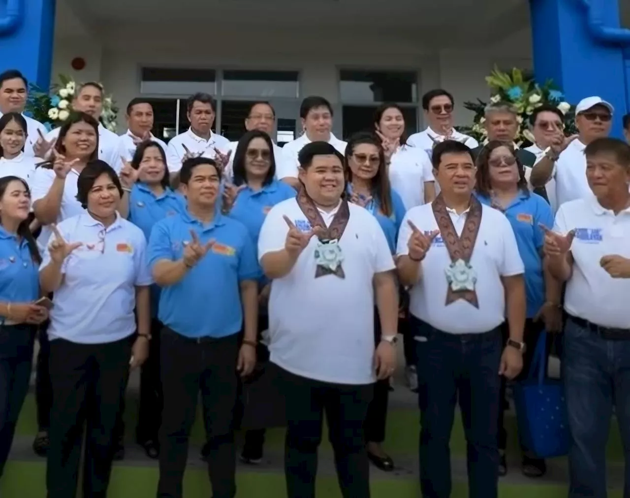 Imus inaugurates 4 new school buildings