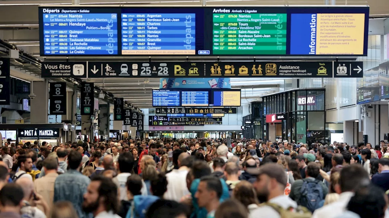 Francia, attacco alle linee ferroviarie a poche ore dalle Olimpiadi di Parigi