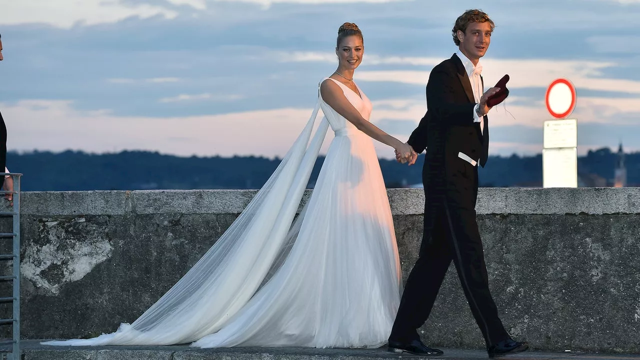 Beatrice Borromeo abito da sposa: 5 modelli per il matrimonio da Valentino a Armani