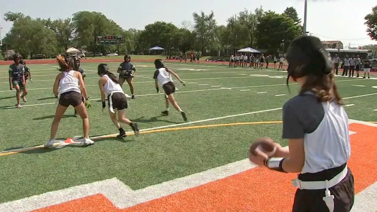 Athletes compete at Girls Flag Football Jamboree ahead of 1st IHSA-sanctioned season for sport