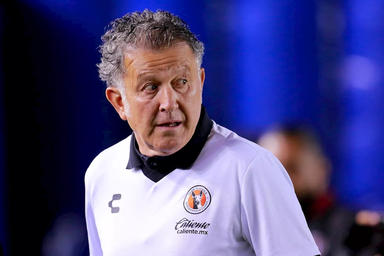 Juan Carlos Osorio arremetió contra una juez y encaró a un árbitro en derrota de Tijuana