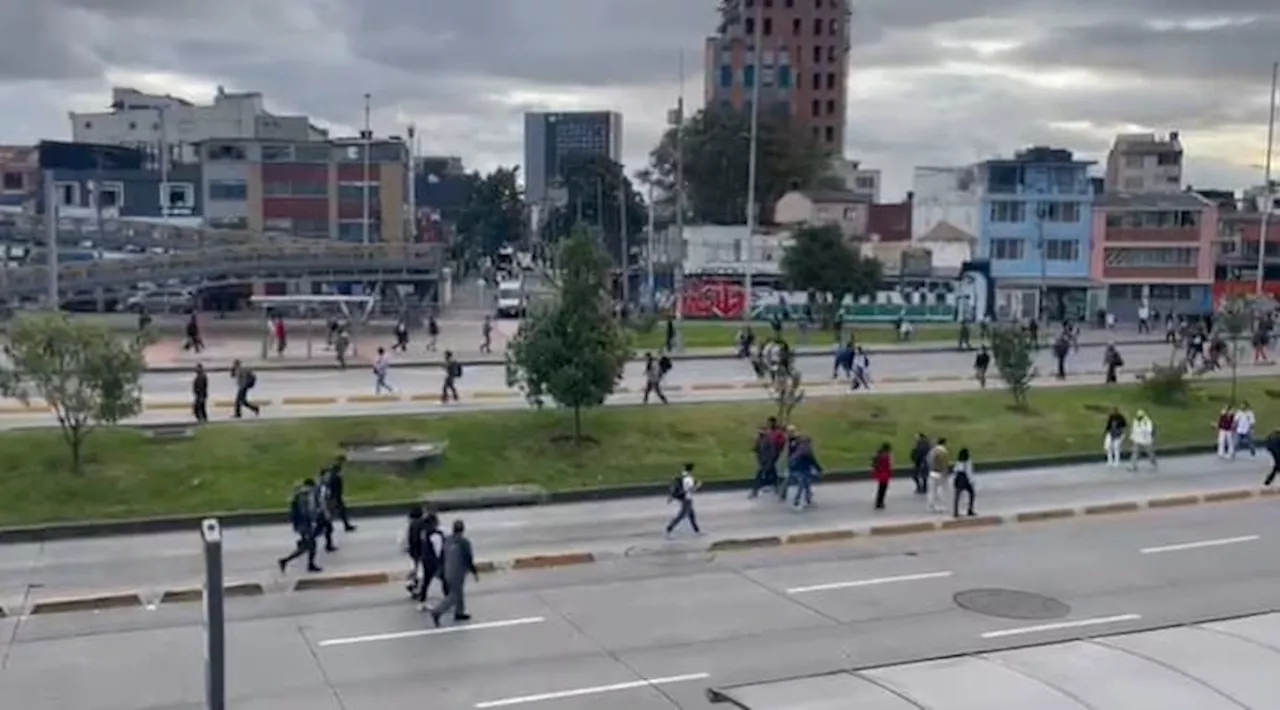  Movilidad Bogotá: protestas en la Nacional y cierre de estaciones Transmilenio