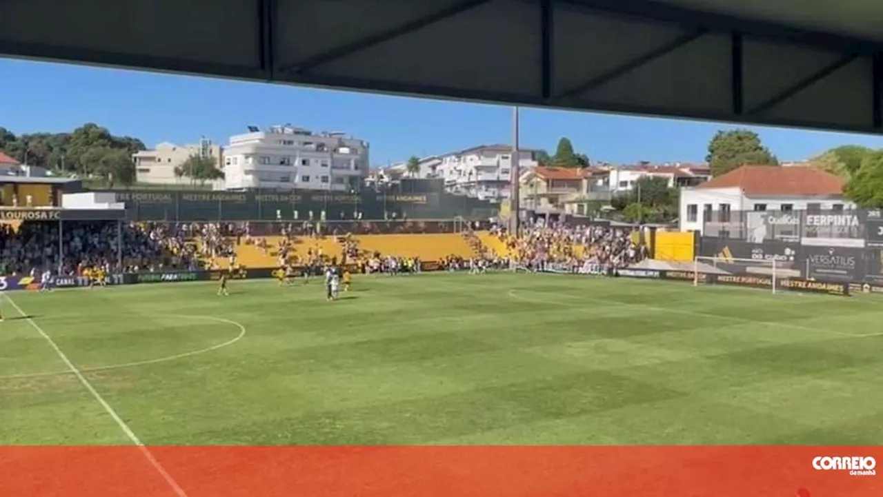 Pancadaria em Lourosa suspende jogo com o Boavista