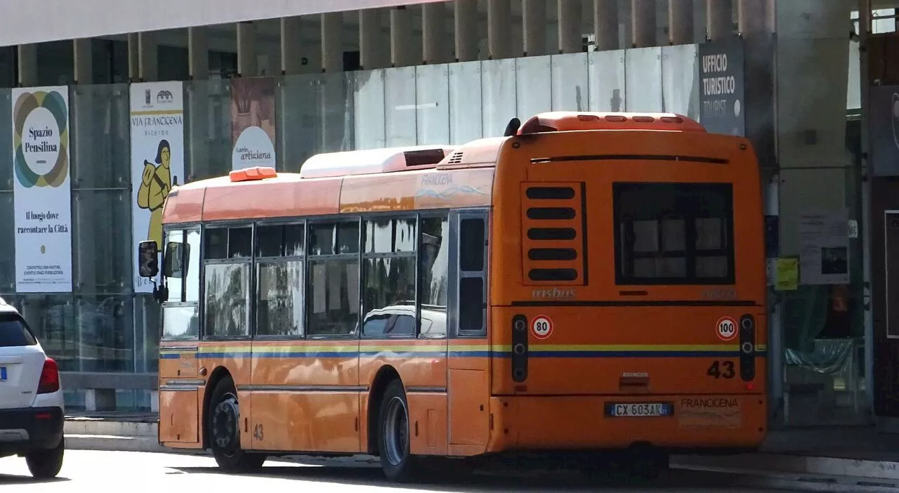 Nuovi bus, anche elettrici, display interattivi e pensiline: il tpl di Viterbo cambia volto