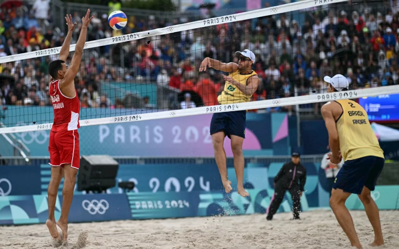 André e George derrotam marroquinos na estreia do vôlei de praia nos Jogos de Paris