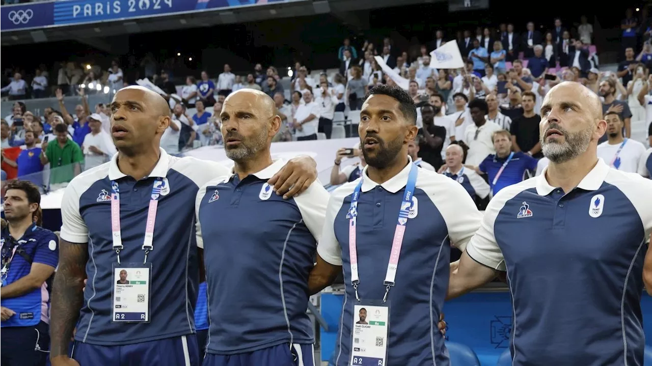 Football : chez les Bleuets, un staff complice et travailleur avant le match contre la Guinée