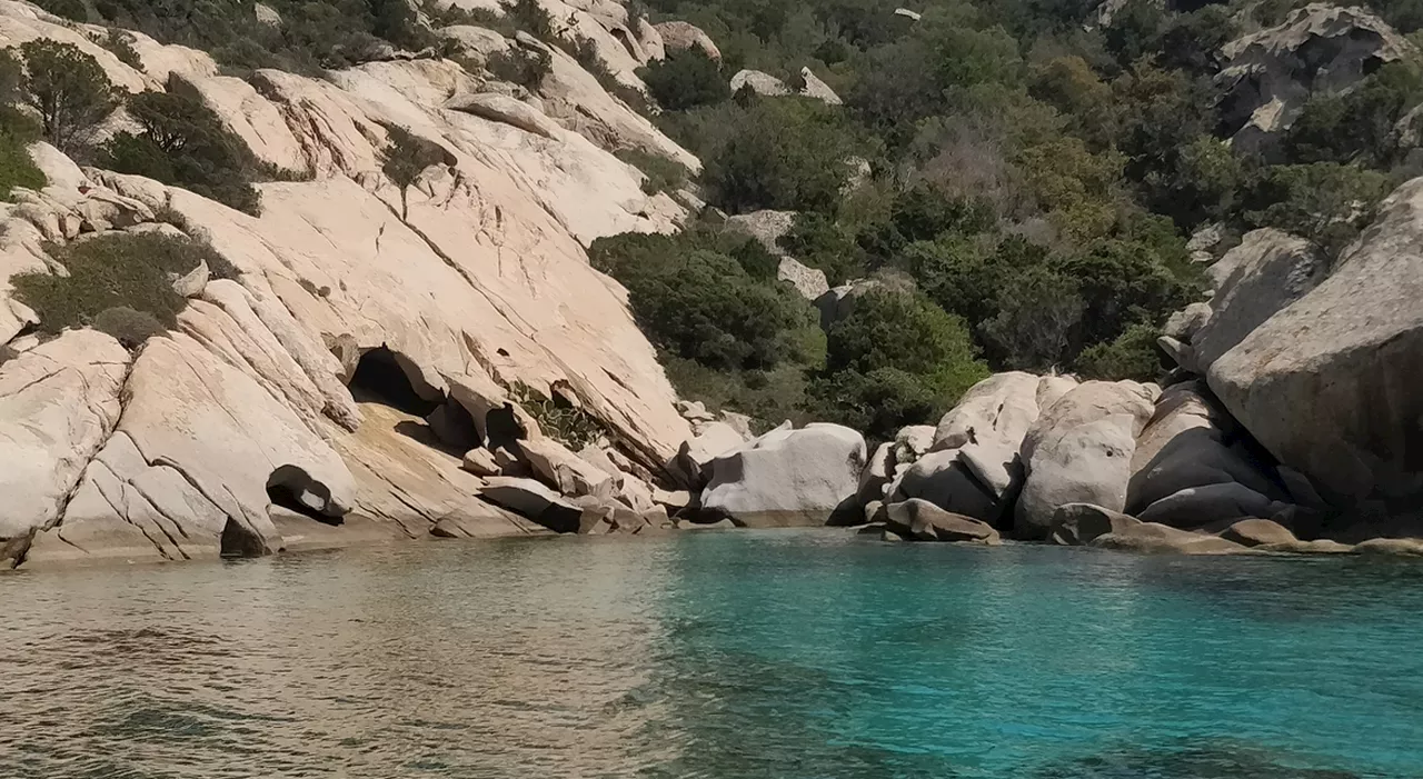 Giorgio Noris, morto a 19 anni mentre fa snorkeling in Sardegna: il corpo ritrovato dagli amici in acqua