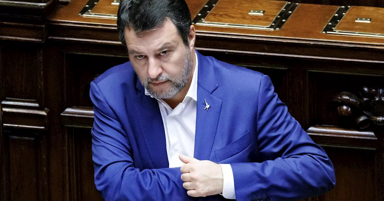 Parigi 2024, Salvini contro i francesi: &#034;Un insulto, pessimo inizio, squallidi&#034;