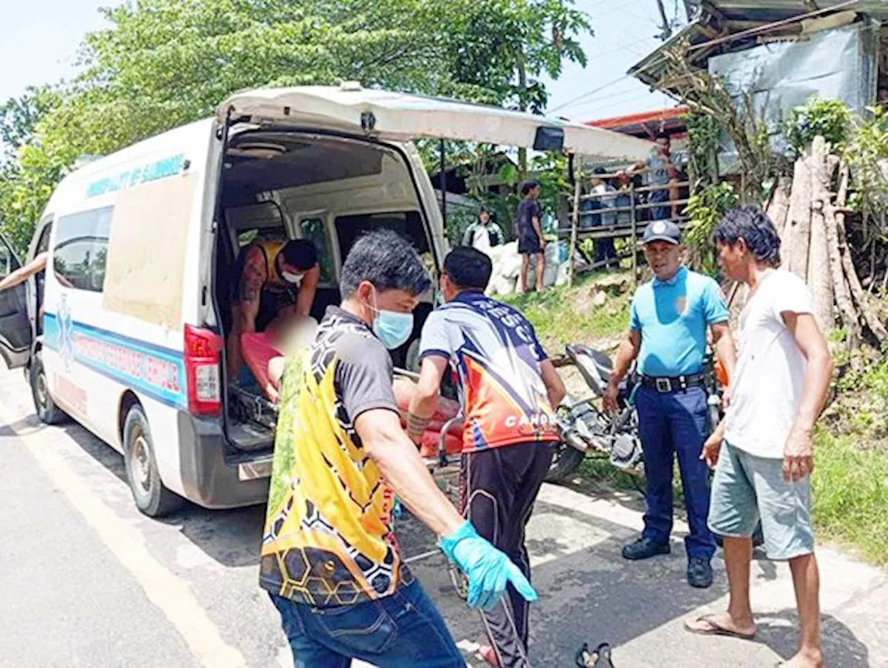 Man who ran amok wounded by cop in Negros Occidental