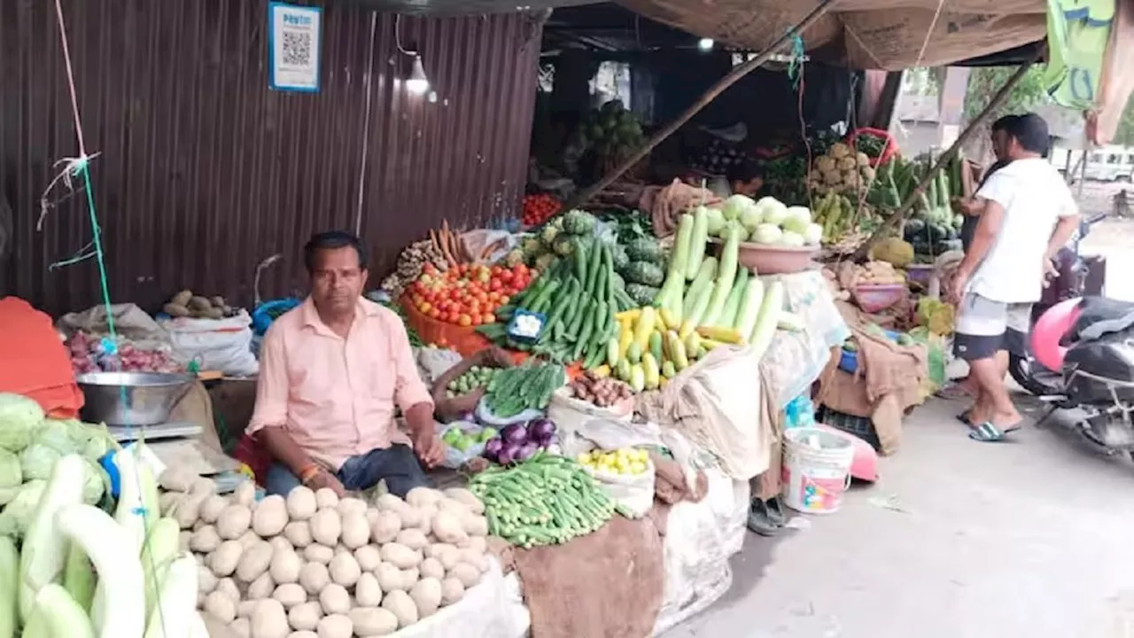 बारिश कम होते ही आसमान छू रहे हैं सब्जियों के दाम, जानें आज का भाव