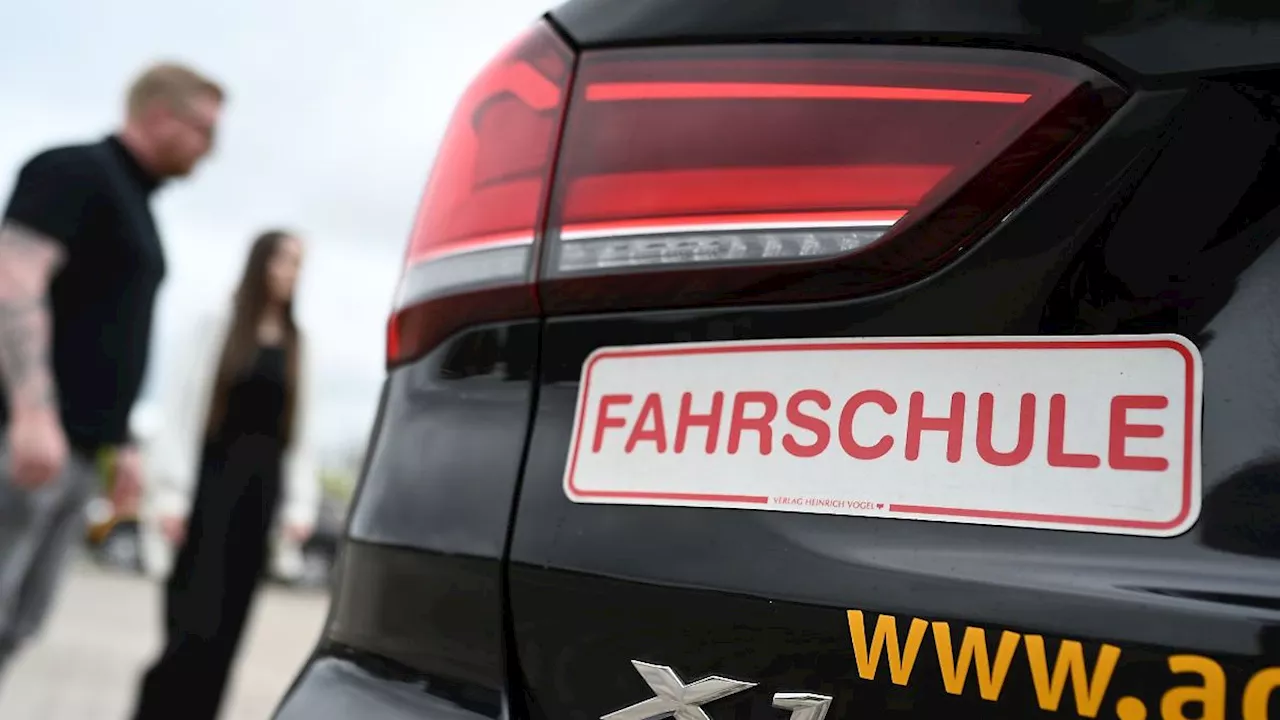 Thüringen: Fast jeder zweite Fahrschüler fällt durch Theorieprüfung