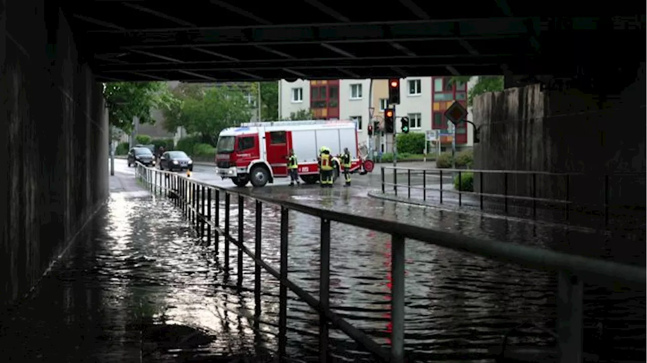 Immer mehr Unwetter verursacht immer mehr Arbeit für Feuerwehrleute