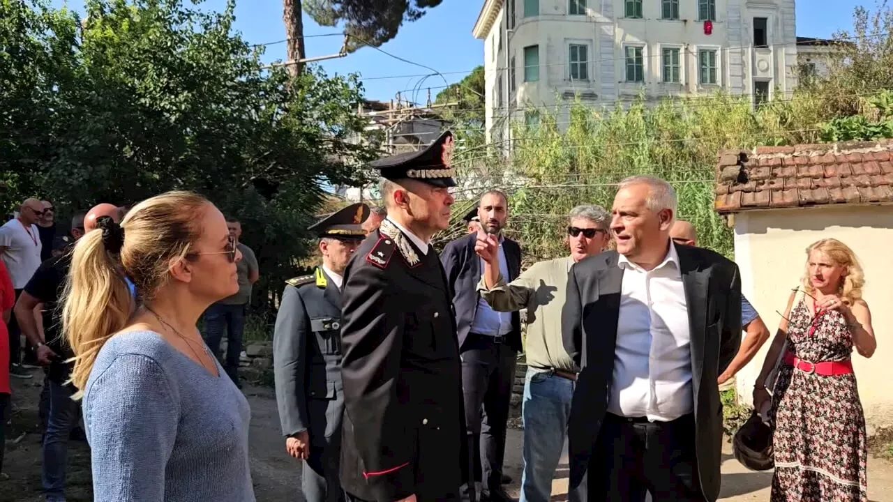 Doppio sgombero a Roma, il prefetto esulta: "Giornata importante per ripristino della legalità"