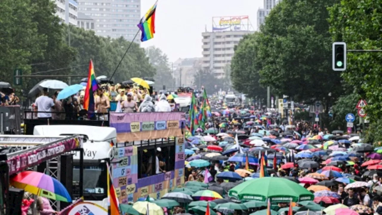 Christopher Street Day in Berlin begonnen