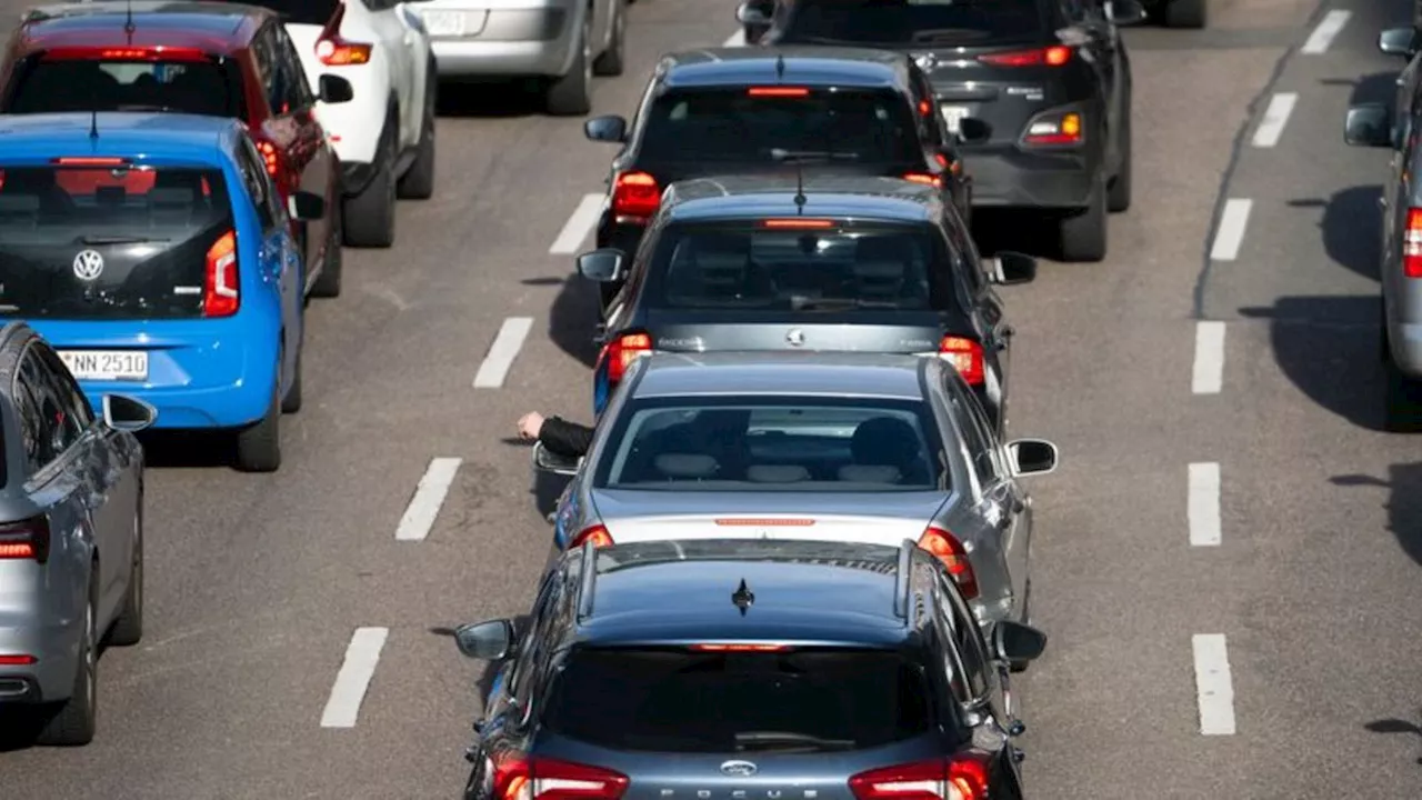 Verkehr in der Ferienzeit: ADAC erwartet heftiges Stau-Wochenende