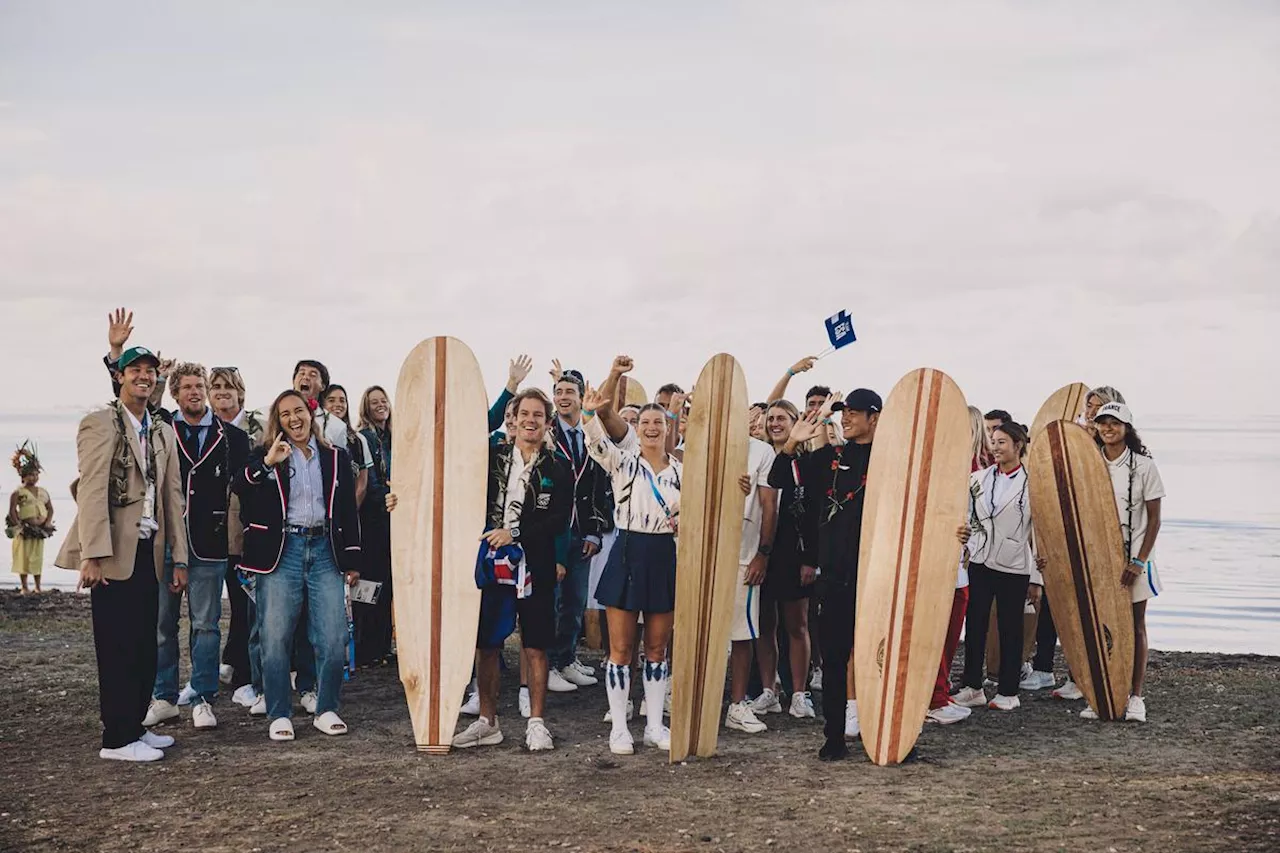 Jeux olympiques de Paris 2024 : en images, la cérémonie d’ouverture du surf à Tahiti