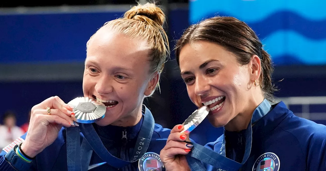 Synchronized Divers Sarah Bacon, Kassidy Cook Bring Home 1st U.S. Medals