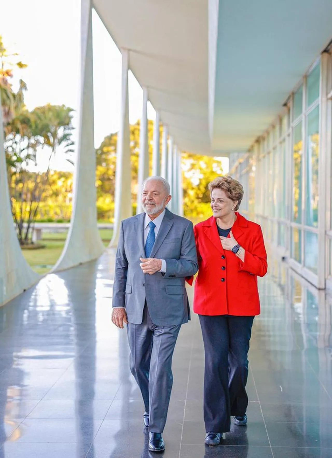 Dilma visita Lula no Palácio do Alvorada