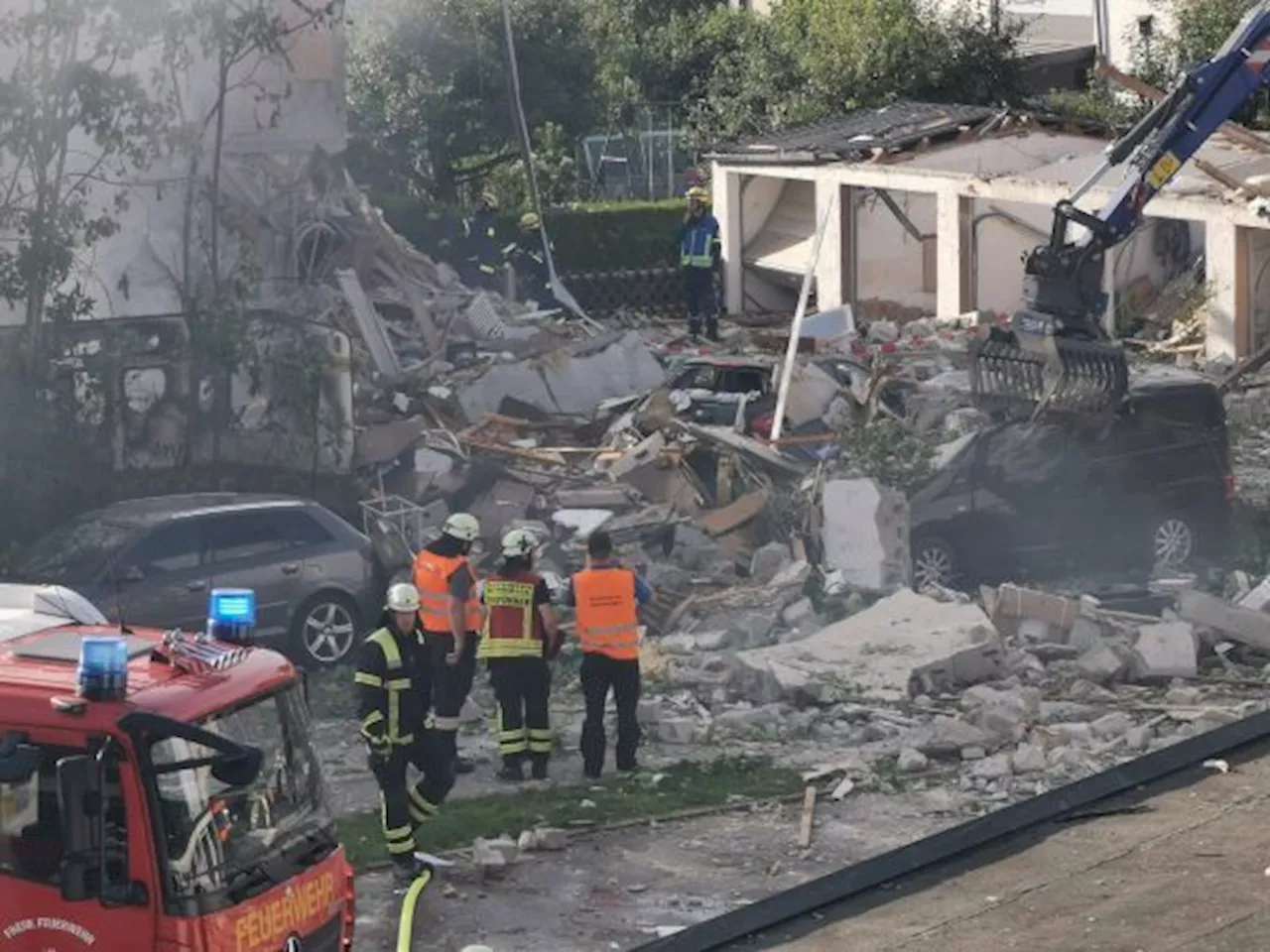 Nach Explosion in Reihenhaus in Memmingen - Toter aus Trümmern geborgen