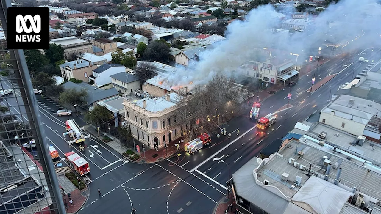 Man charged with arson over fire that damaged building complex containing Adelaide's Oxford Hotel