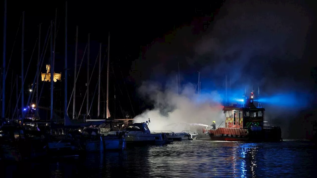 Båtbrann i Oslo slukket – tre båter skadet