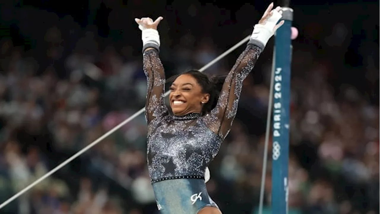 Superstar gymnast Simone Biles makes triumphant Olympic return, shakes off leg injury to dominate qualifying