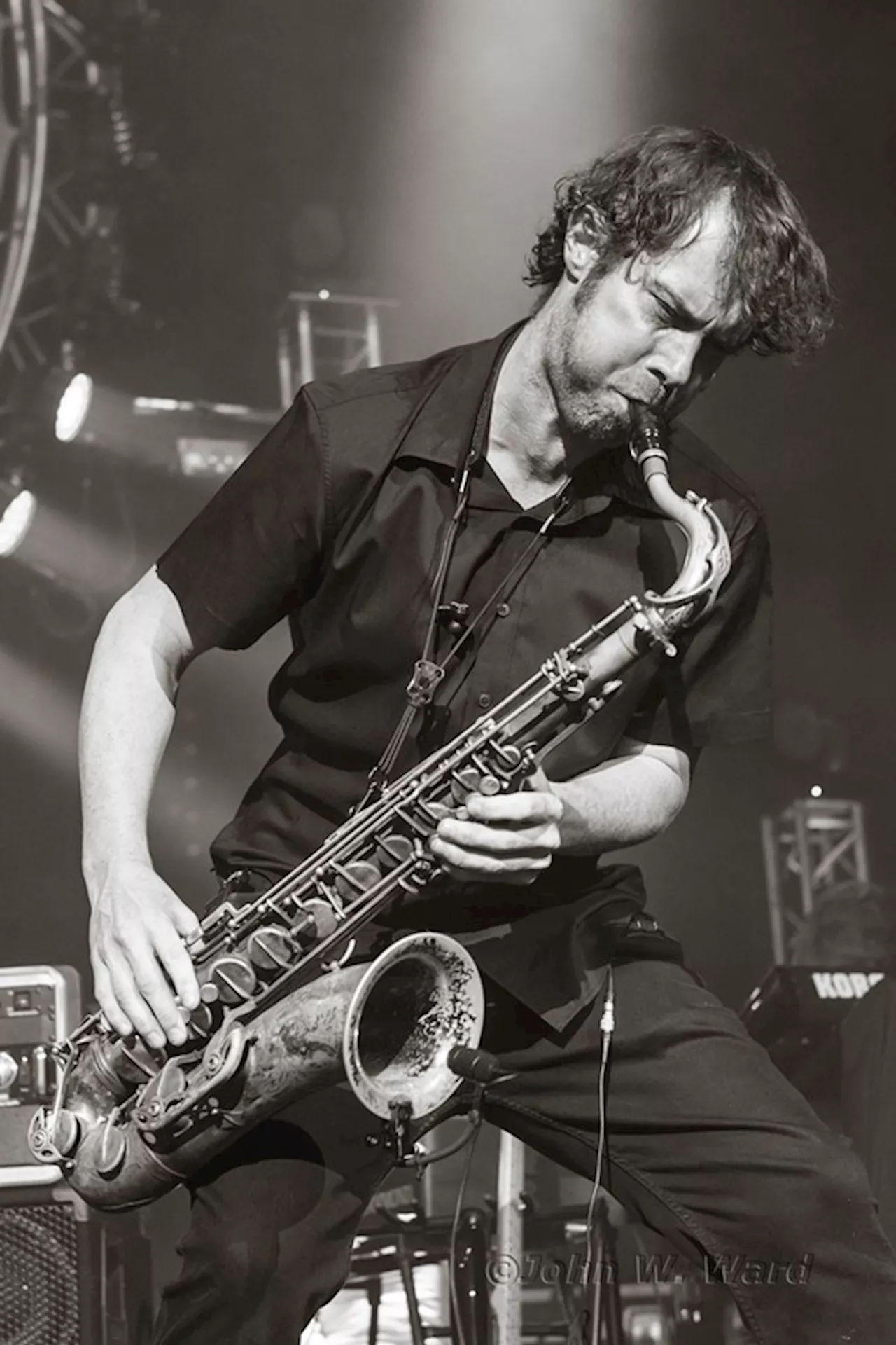 Sax on The Island: Matt Corey @ Lonz Winery