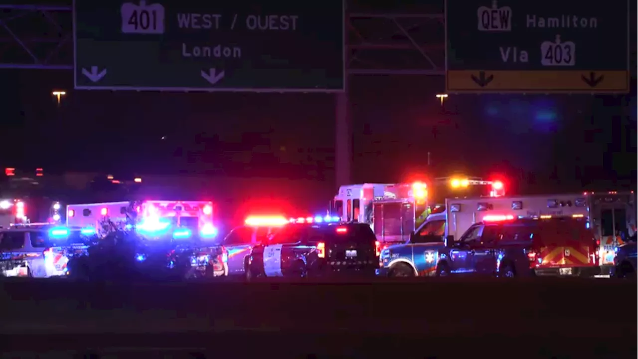 WB Highway 401 at Dixie in Mississauga closed after motorcyclist killed in 5-vehicle crash