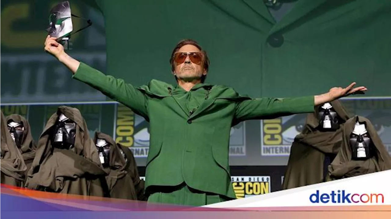 Momen Robert Downey Jr Diumumkan Jadi Doctor Doom