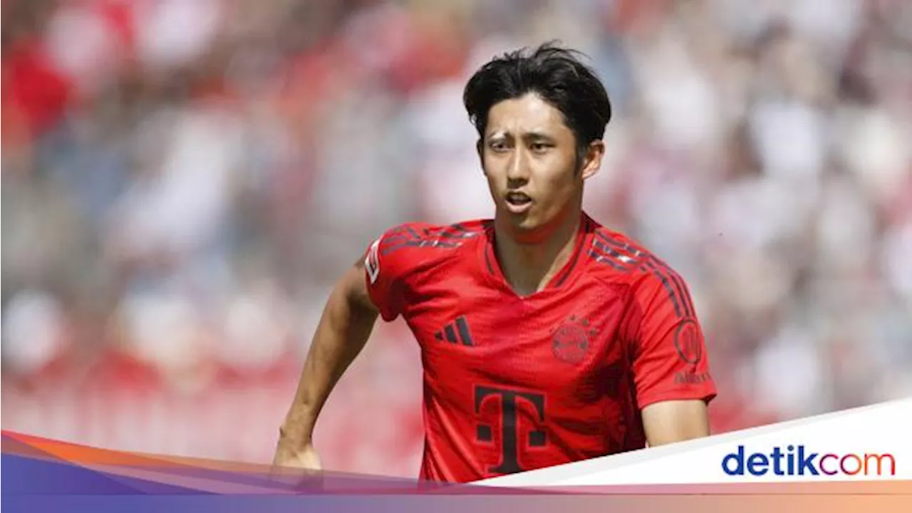 Retak Metatarsal, Bek Baru Bayern Ini Bisa Absen 2-3 Bulan