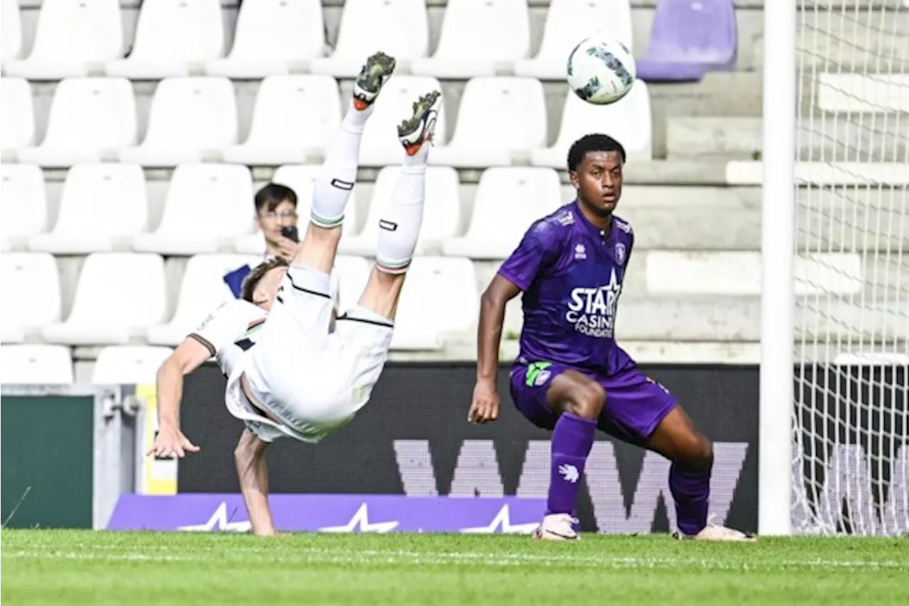 Brian Plat maakt zijn officiële debuut voor Beerschot: “Aangename kennismaking met de Belgische competitie”