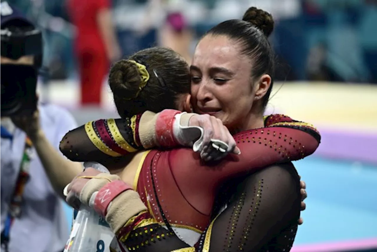 Emotionele Nina Derwael mag na sterke prestatie aan de brug dromen van een medaille