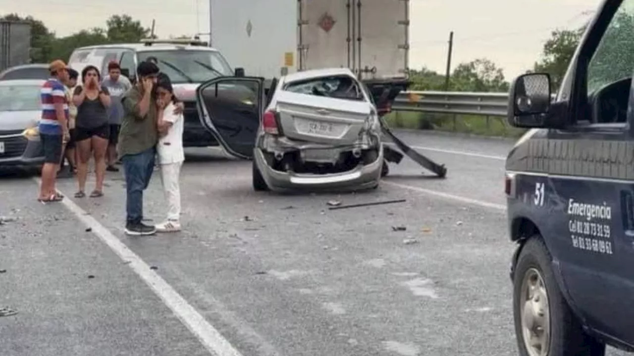 VIDEO: enfermera se detiene para ayudar en accidente y descubre que los fallecidos son sus familiares