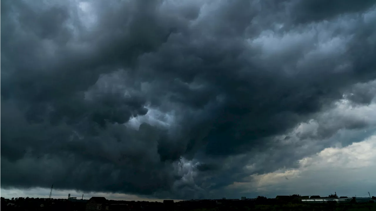  Erst 35 Grad, dann bringt Wetter-Wende schwere Gewitter