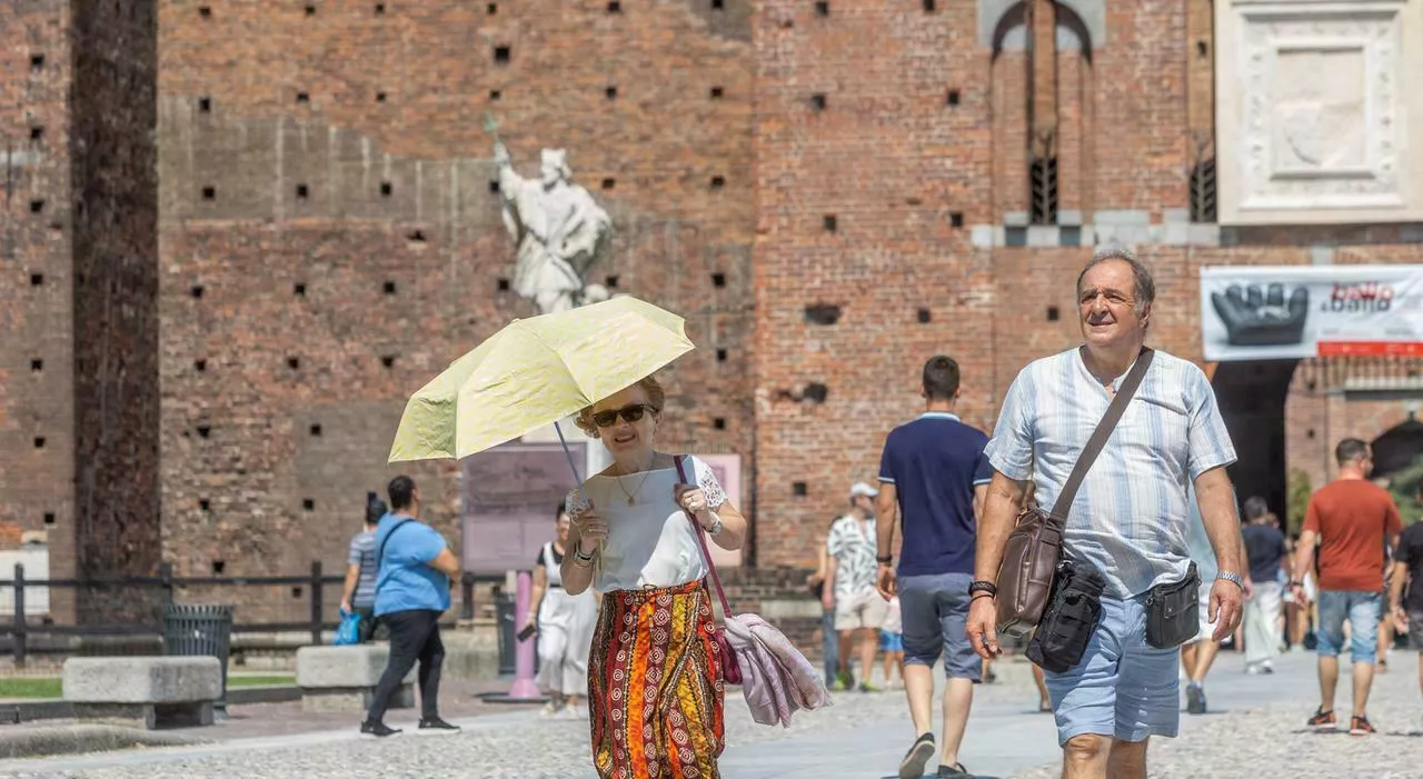 Meteo Milano, domenica di caldo record