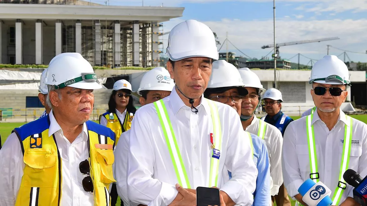 Jokowi soal Sidang Kabinet Perdana di IKN: Tunggu Semua Menteri Ada di Tanah Air