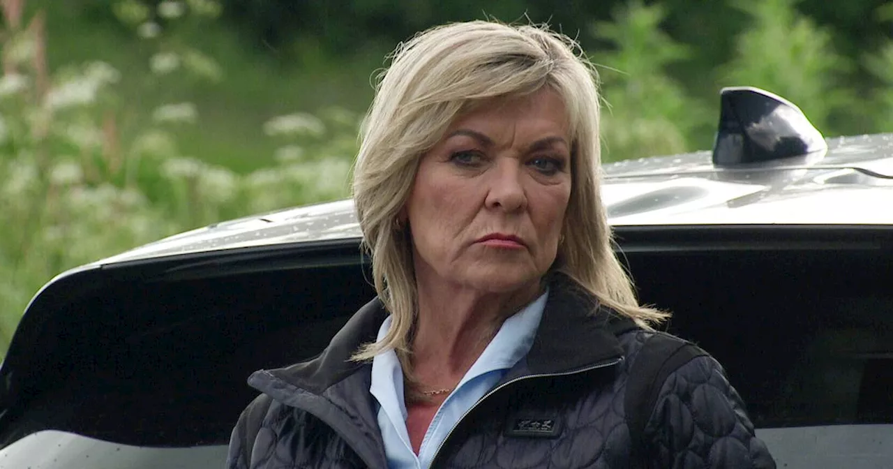 Emmerdale fans urge Kim Tate to do one thing as she's destroyed by revenge plan