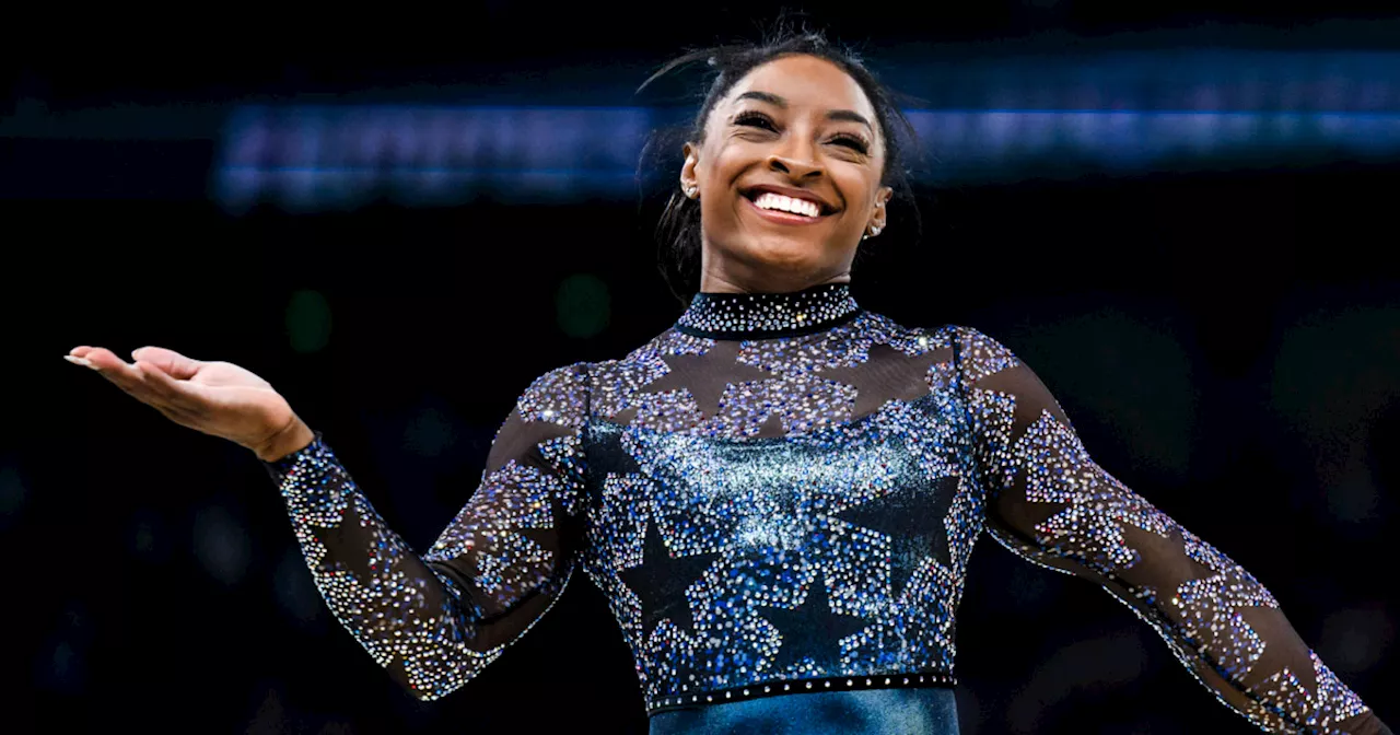 Simone Biles pushes through calf pain, Team USA gymnastics women's team sits in first