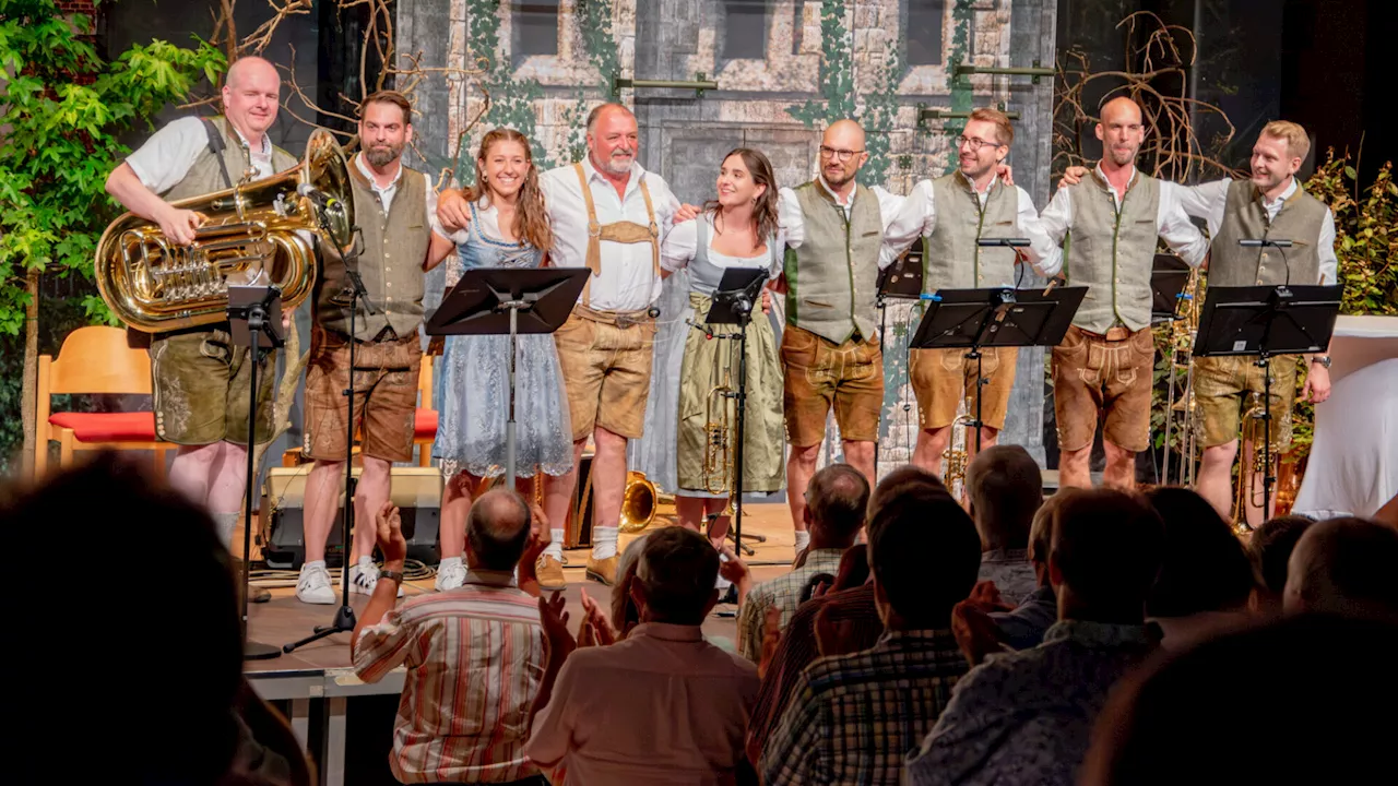 Haagston Brass feierte auf der Theaterbühne ein umjubeltes Comeback