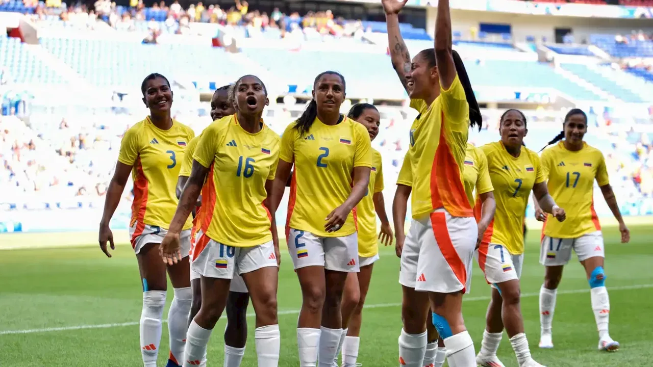 Video: El impecable remate de Leicy Santos para el segundo gol de Colombia ante Nueva Zelanda