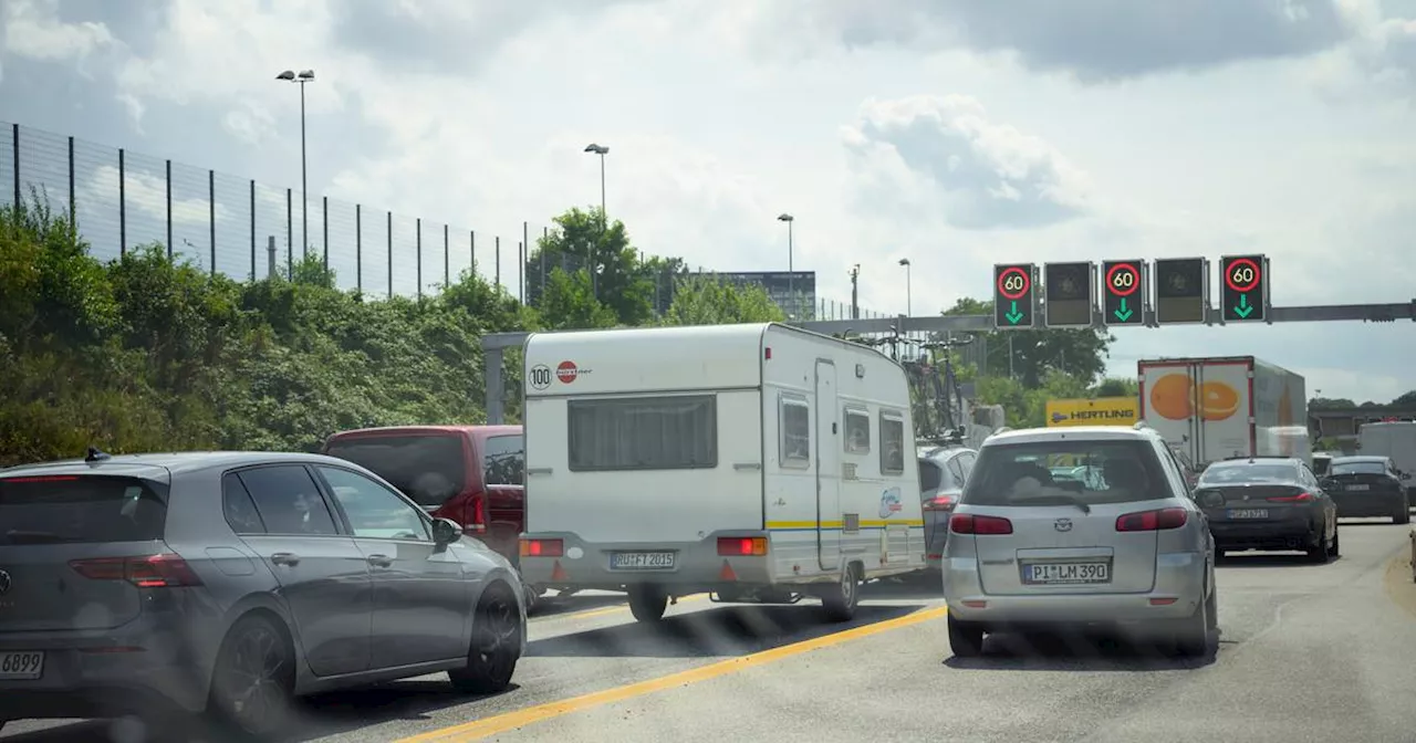 Verkehr: Sommerferien in Deutschland - kein Stau-Chaos