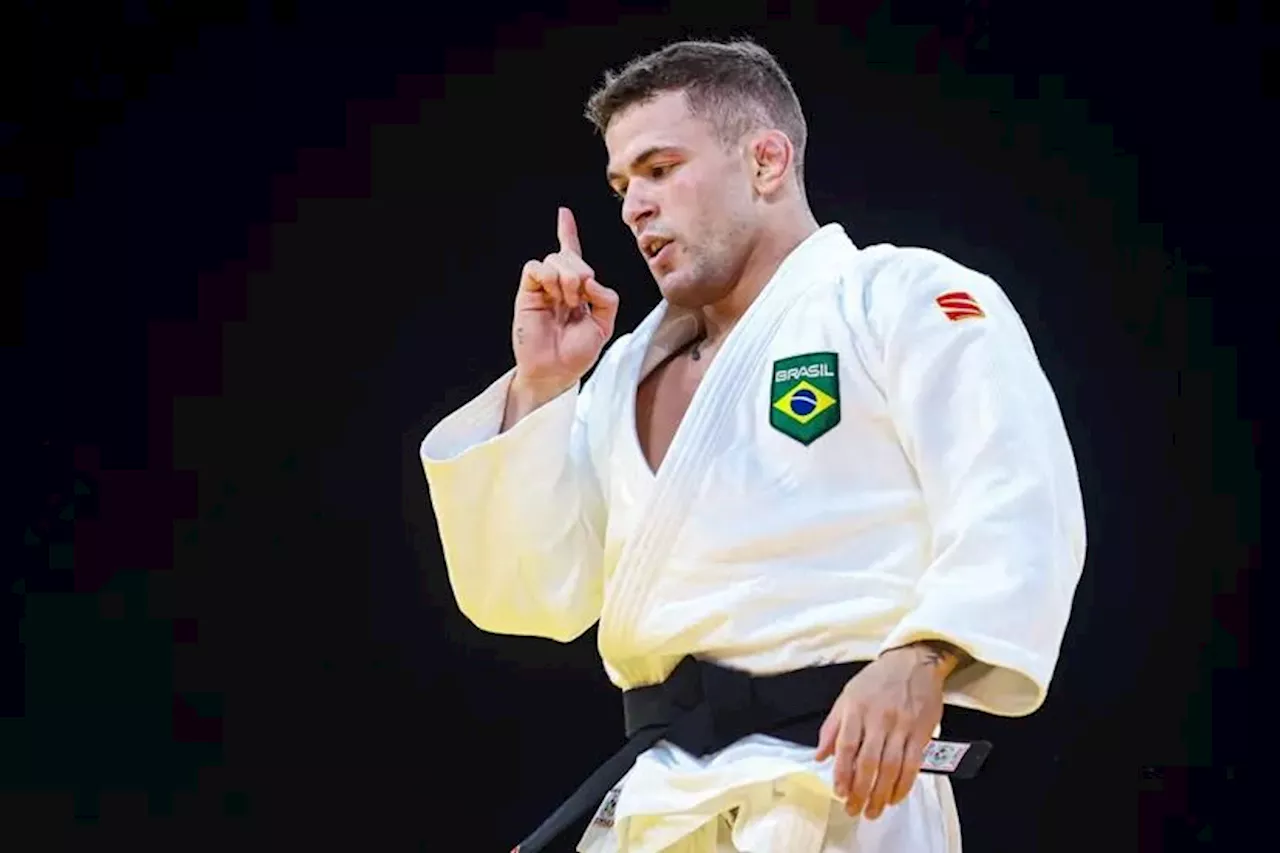 Judoca William Lima garante ao menos a prata para o Brasil em Paris