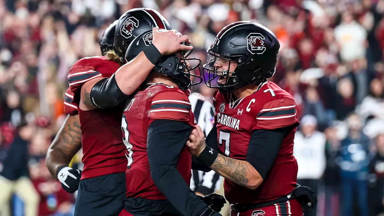 South Carolina Offensive Coordinator Dowell Loggains is 'excited' about this season