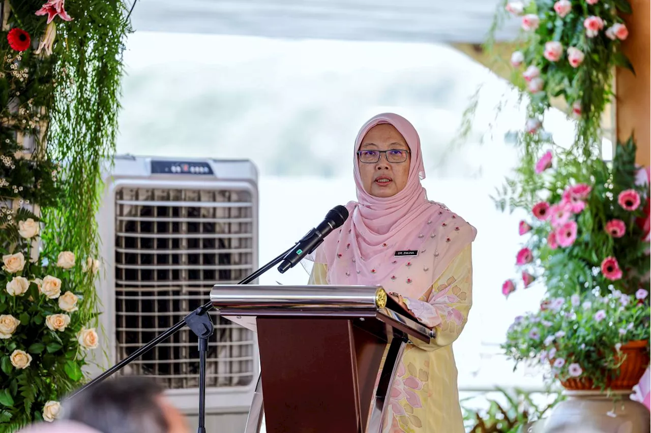 DBKL to distribute over 40,000 Jalur Gemilang for National Day, Malaysia Day