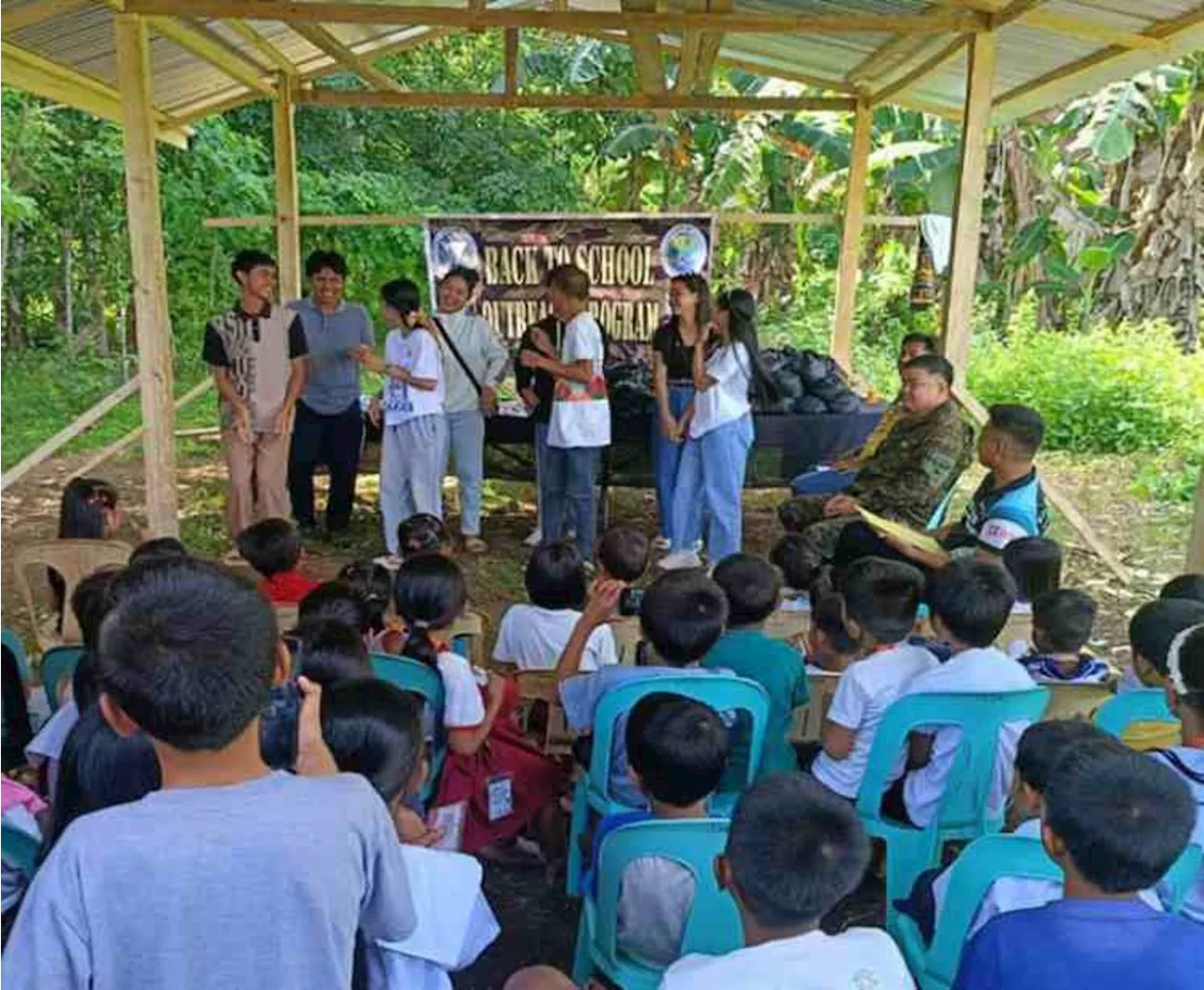 37 students in Basilan town receive school supplies, nutritious food