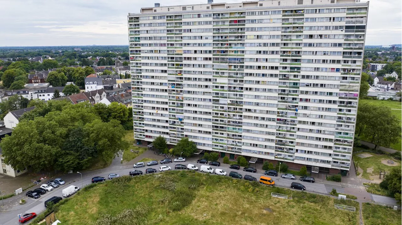 „Bedrohliche Situationen“ für Zusteller: DHL liefert in Duisburger Hochhaus nicht mehr aus