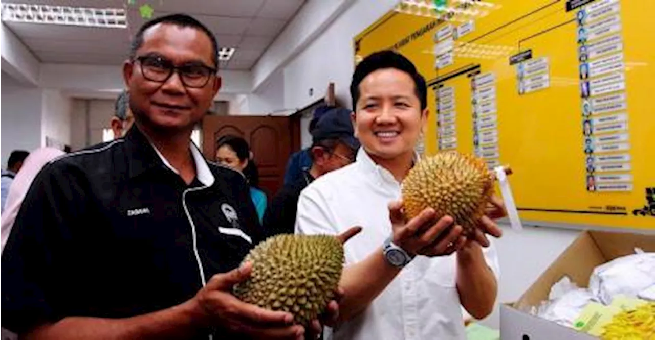 KPKM hasrat tingkat pengeluaran tanaman durian MDUR 88