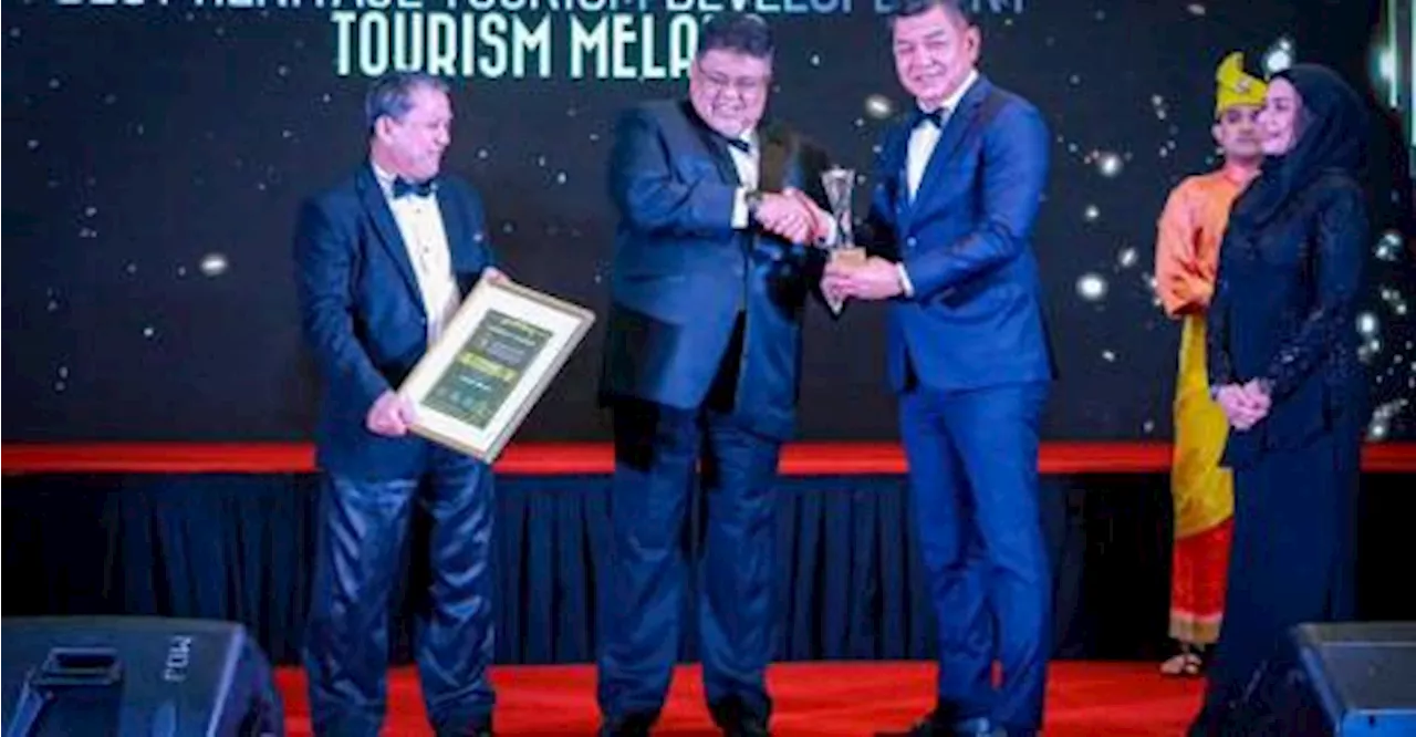 Tourism Melaka receives ‘Best Heritage Tourism Development’ award