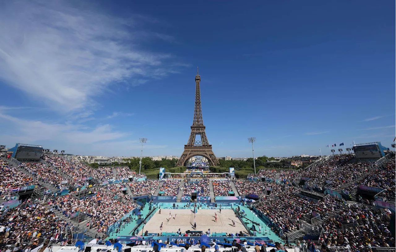 JO 2024 : Le beach-volley sous la Tour Eiffel, la revanche éclatante de Paris-Plages